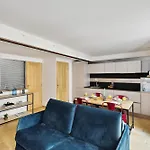 1Br Flat By Saint Germain & Odeon